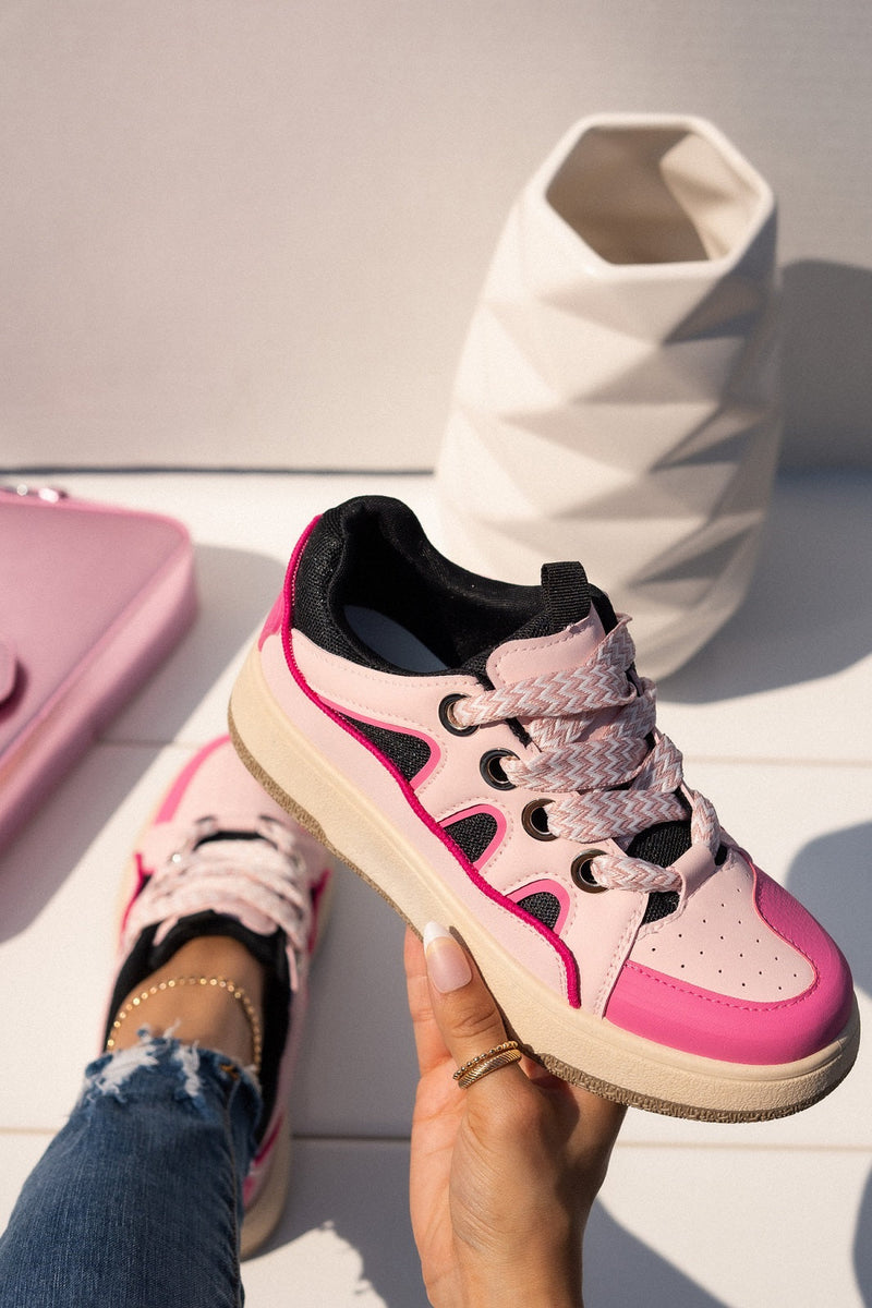 Street Style Retro Lace Up Sneakers For Women