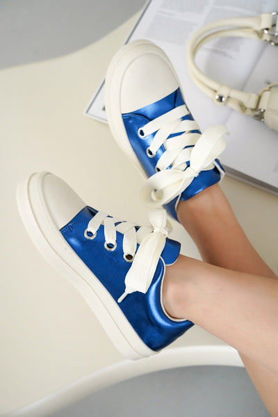 Low Top Lug Sole Thick Flat Sneakers Heath