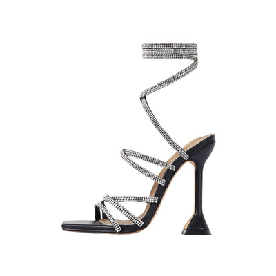 Sandalias cuadradas con cordones y tacón alto con diamantes de imitación y punta abierta para mujer-Hasta de LEMONADE 