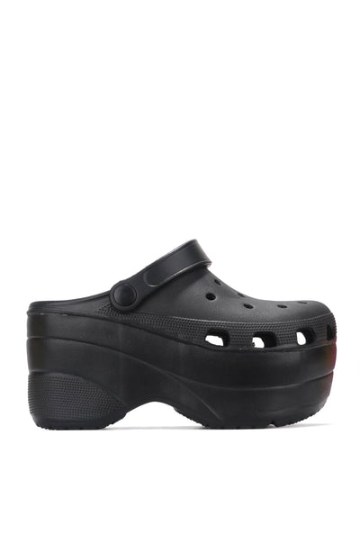 Cape Robbin Women's Gardener Platform Clogs Slippers Fashion Comfortable Shoes Black