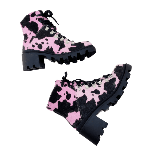 Mata Shoes Kick Lace Up Lug Sole Combat Ankle Boots Faux Fur Pink Cow Print